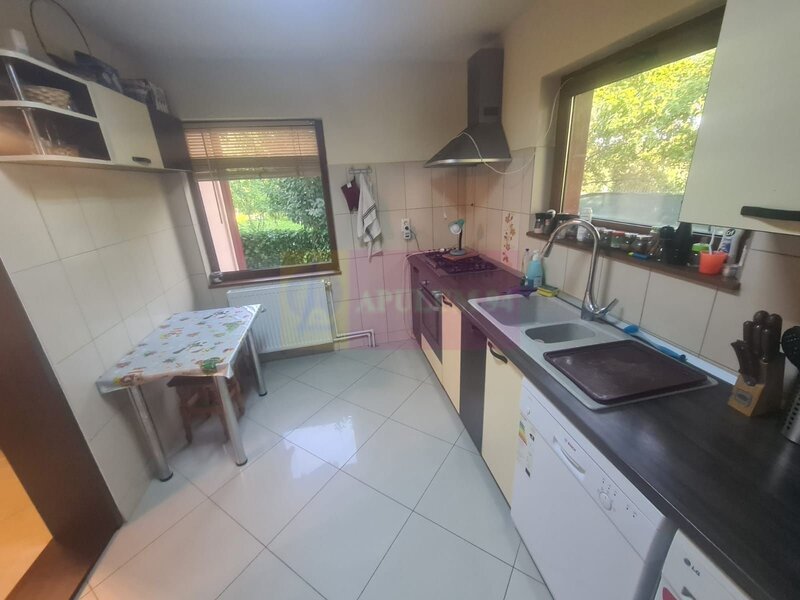 Vila de vanzare in Brebu  - Zona Brebu Megiesesc